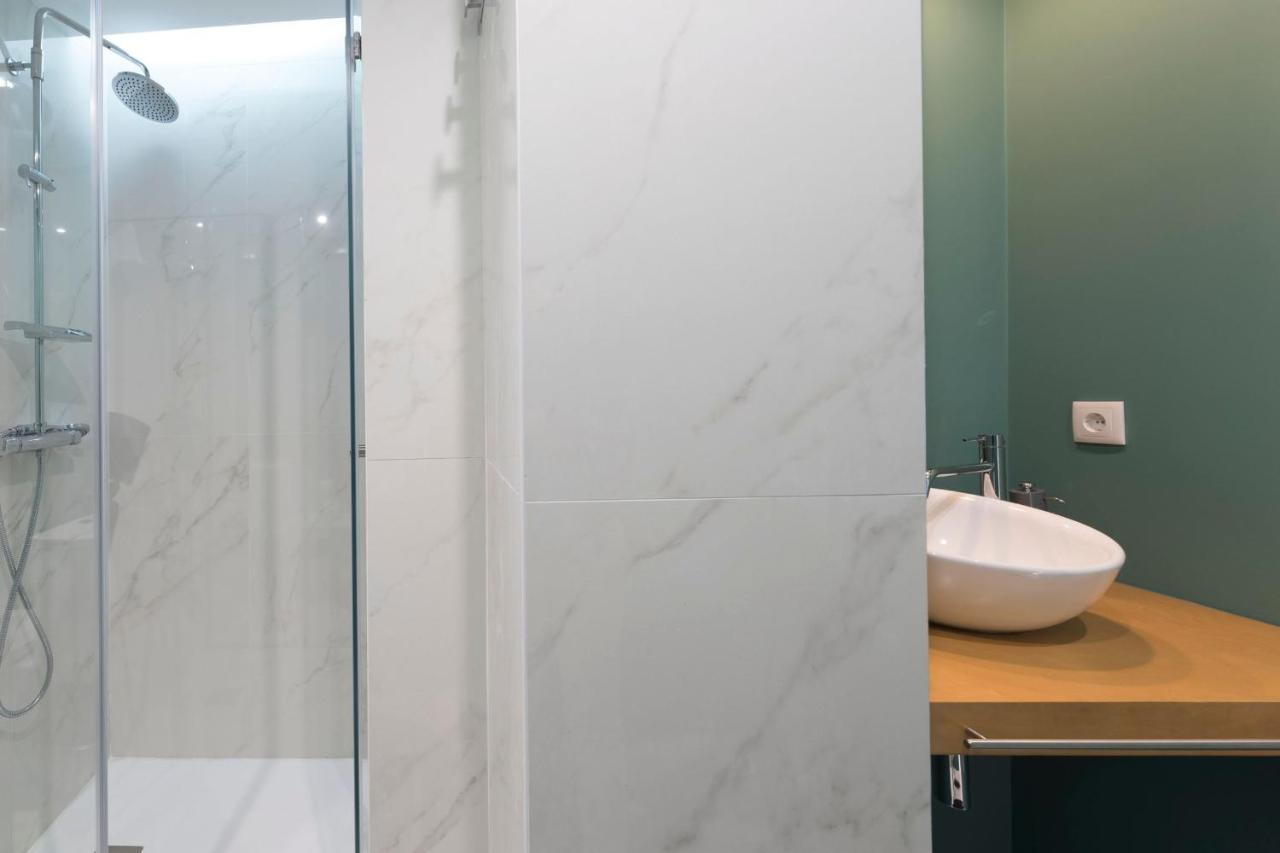 Lovelystay - Wohaza Apartment With Free Private Parking ปอร์โต ภายนอก รูปภาพ
